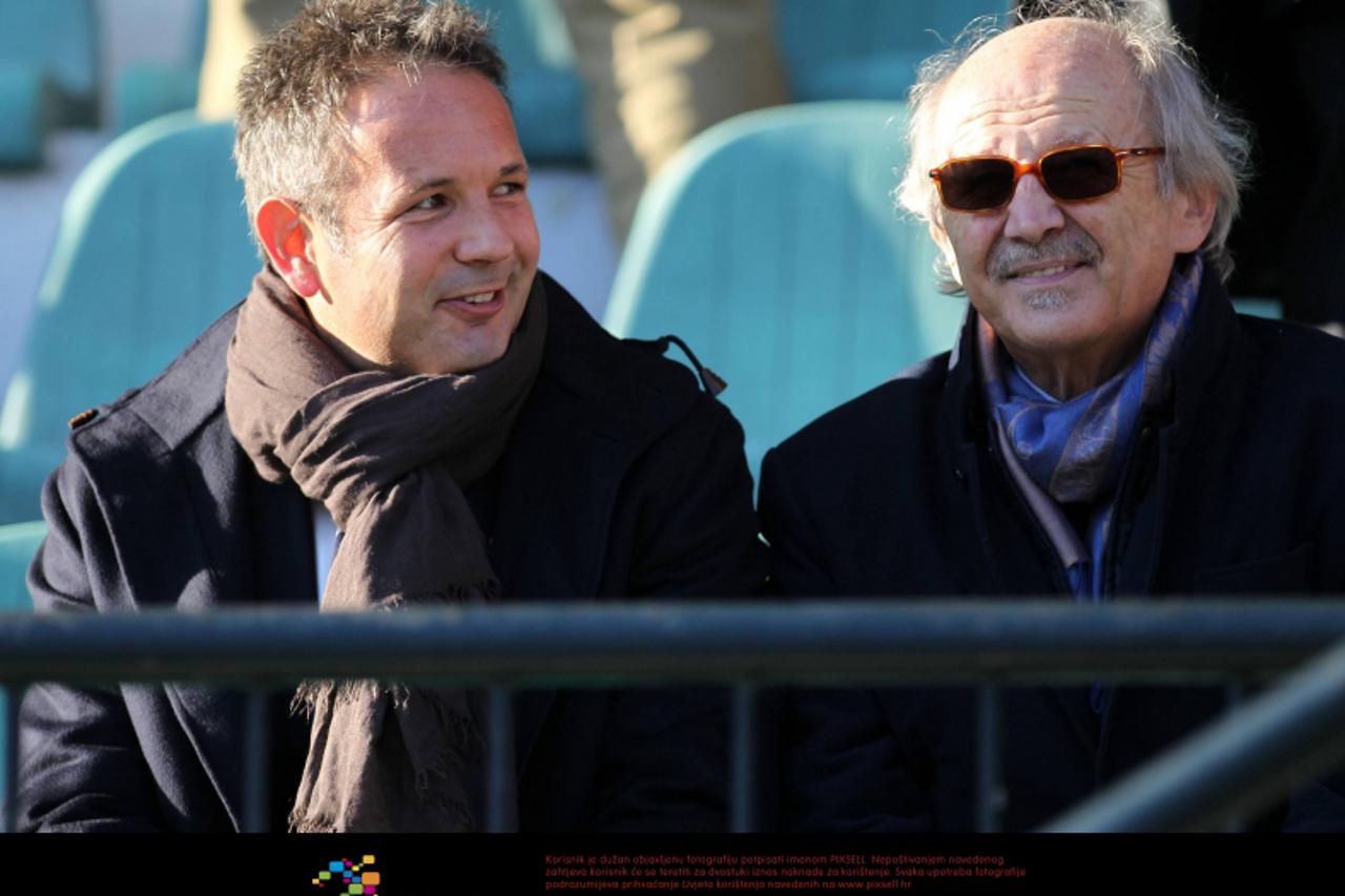 '20.11.2011, Stadion Communale Artemio Franchi, Siena, ITA, Serie A, AC Siena vs Atalanta Bergamo, 12. Spieltag, im Bild Sinisa Mihajlovic ex allenatore della Fiorentina in tribuna // during the footb