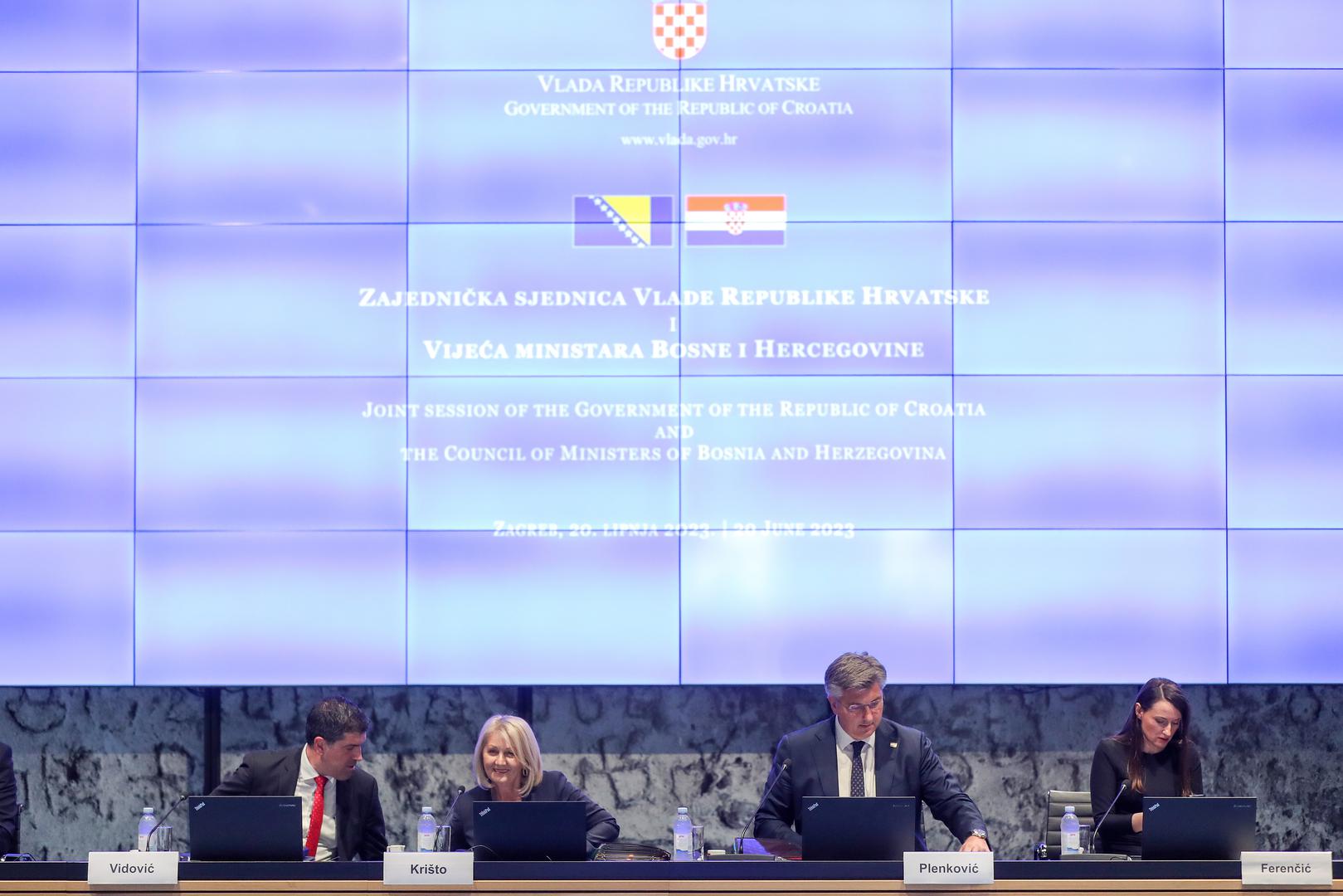 20.06.2023., Zagreb - Zajednicka sjednica Vlade Republike Hrvatske i Vijeca ministara Bosne i Hercegovine odrzana je u Nacionalnoj i sveucilisnoj knjiznici. generalni tajnik Vijeca ministara BiH Robert Vidovic, predsjedateljica Vijeca ministara BiH Borjana Kristo, predsjednik Vlade RH Andrej Plenkovic, glavna tajnica Vlade RH Ivona Ferencic Photo: Matija Habljak/PIXSELL