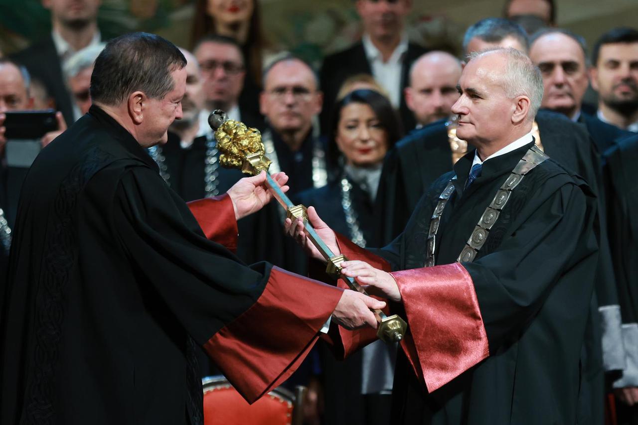 Zagreb: Svečana inauguracija rektora Sveučilišta u Zagrebu Stjepana Lakušića