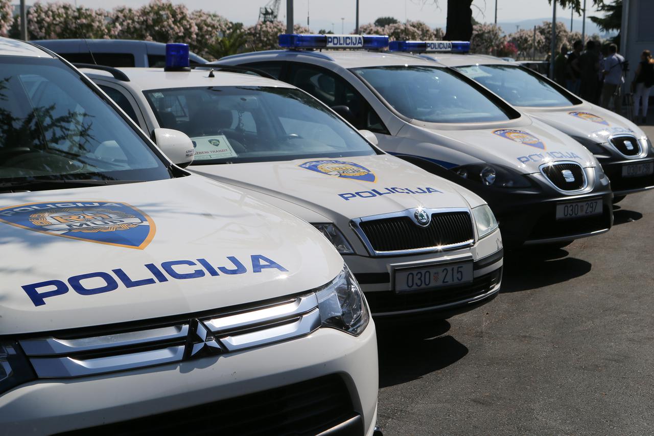 policija