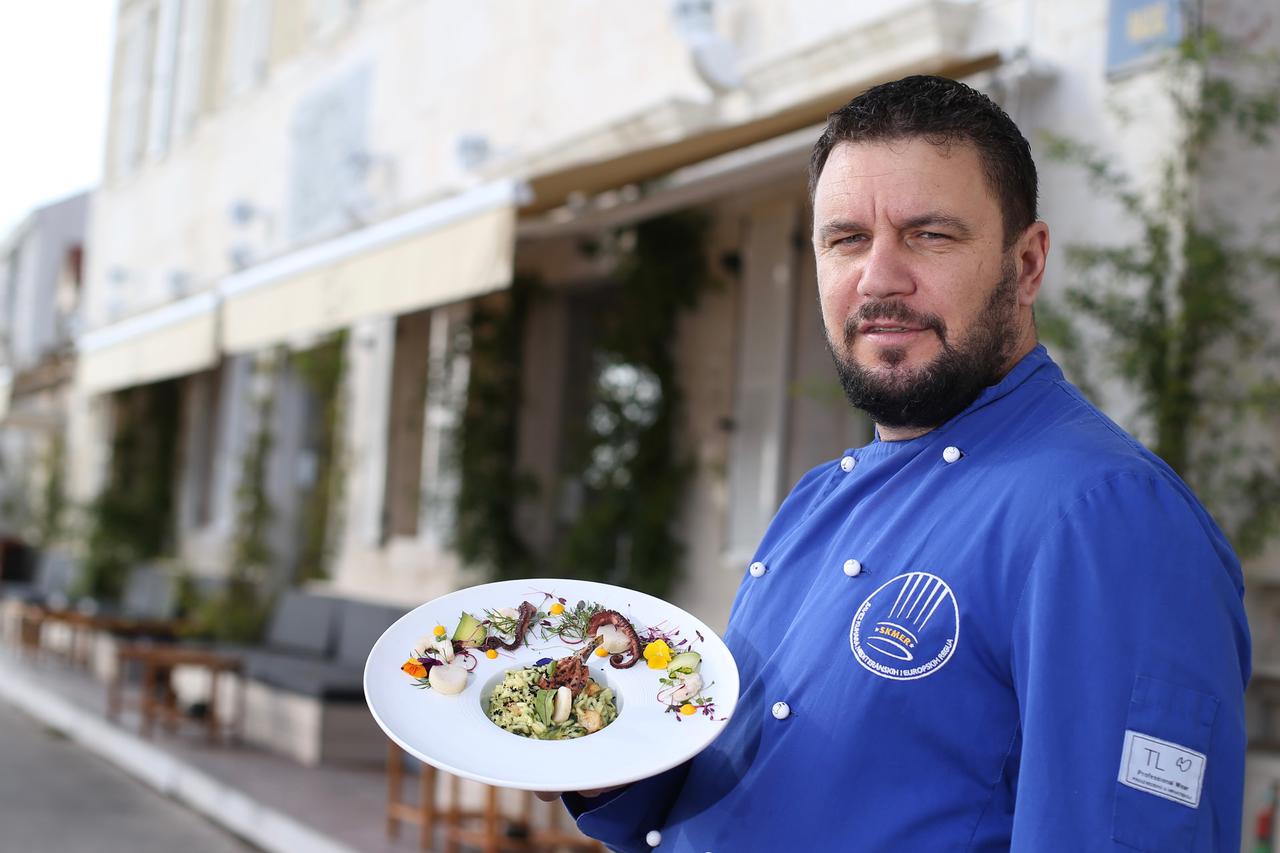 Milna: Chef Veljko Lipšanović, boksačke rukvice zamijenio kuhačom