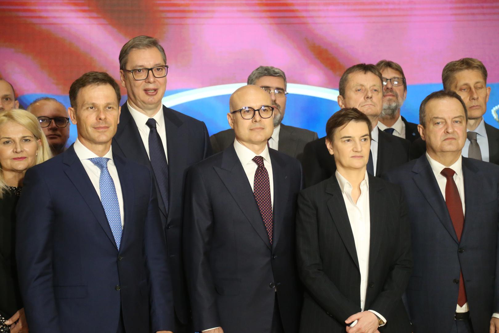 02, May, 2024, Belgrade - The Prime Minister of the Republic of Serbia, Milos Vucevic, and the ministers took the oath in the Assembly of the Republic of Serbia, and with that, their mandate officially began. Sinisa Mali, Aleksandar Vucic, Milos Vucevic, Ana Brnabic, Ivica Dacic. Photo: F.S./ATAImages

02, maj, 2024, Beograd - Predsednik Vlade Republike Srbije Milos Vucevic i ministri polozili su zakletvu u Skupstini Republike Srbije, a time je poceo i zvanicno da im tece mandat. Photo: F.S./ATAImages Photo: F.S./ATAImages/PIXSELL