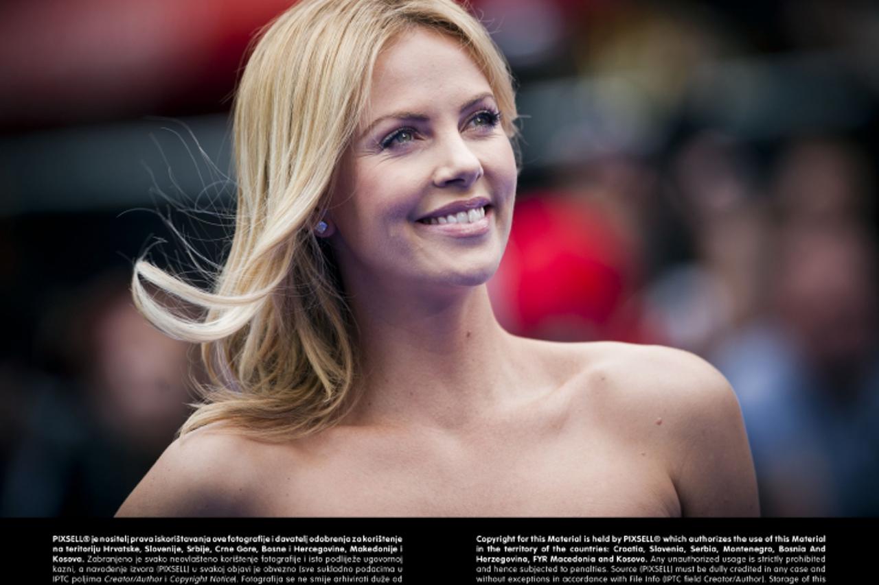 'Charlize Theron arrives for the world premiere of Prometheus, at the Empire cinema in Leicester Square, London.Photo: Press Association/PIXSELL'