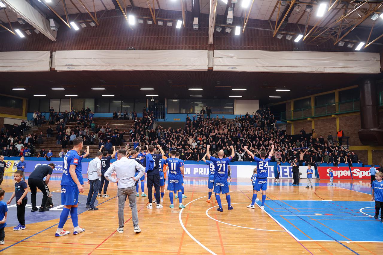 Zagreb: Hrvatski malonogometni superkup 2024., polufinale, MNK Futsal Dinamo - MNK Stanoinvest Futsal Pula