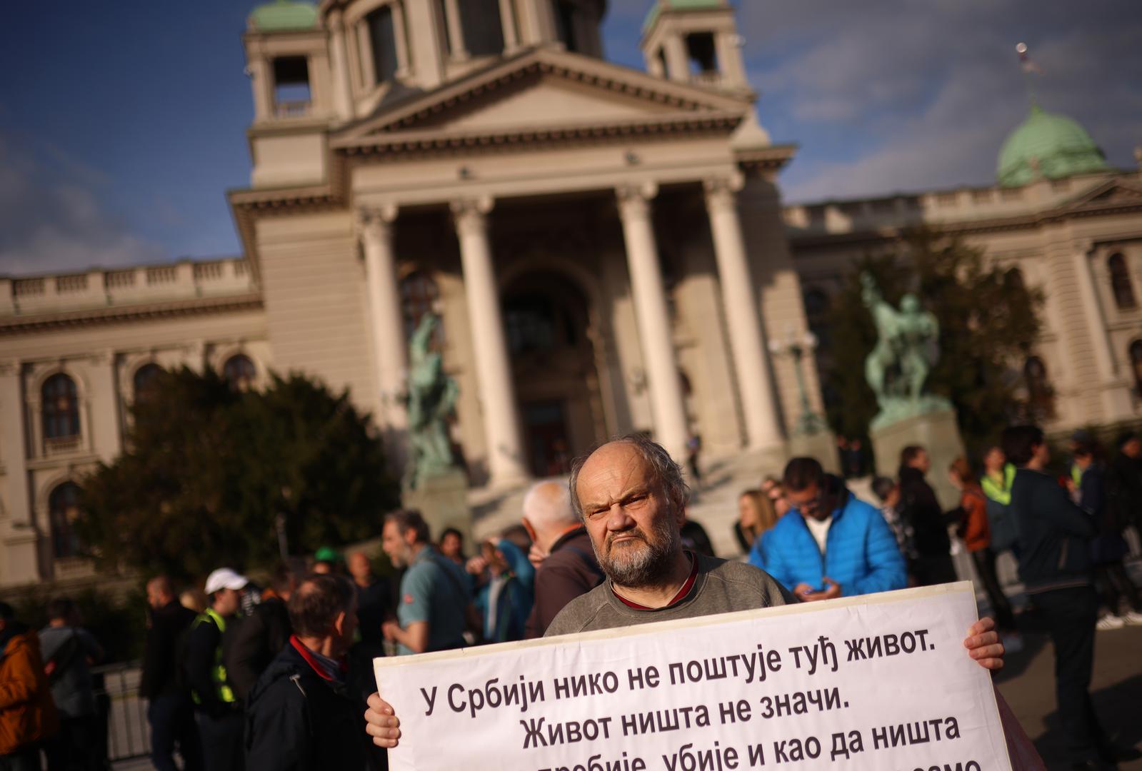 08.05.2023., Beograd, Srbija - Na platou ispred Narodne skupstine organiziran je prosvjedni skup "Srbija protiv nasilja" kako bi se izborili da se tragicni dogadjaji vise ne ponove. Na skupu su dobrodosli svi no uvjet je da izostane obracanje politicara. Photo: Armin Durgut/PIXSELL