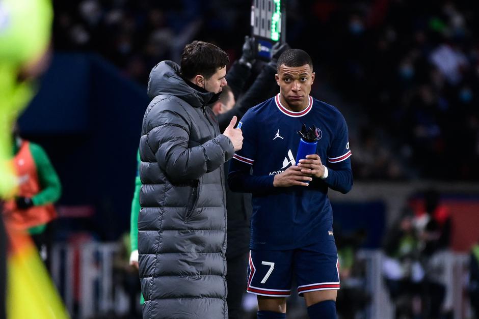 Match de Ligue 1 Uber Eats - Paris Saint Germain (3) vs Saint Etienne (1) au Parc des Princes à Paris