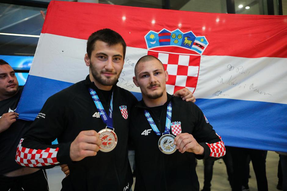 Zagreb: Svečani doček osvajača srebrnih medalja na Svjetskom prvenstvu u hrvanju
