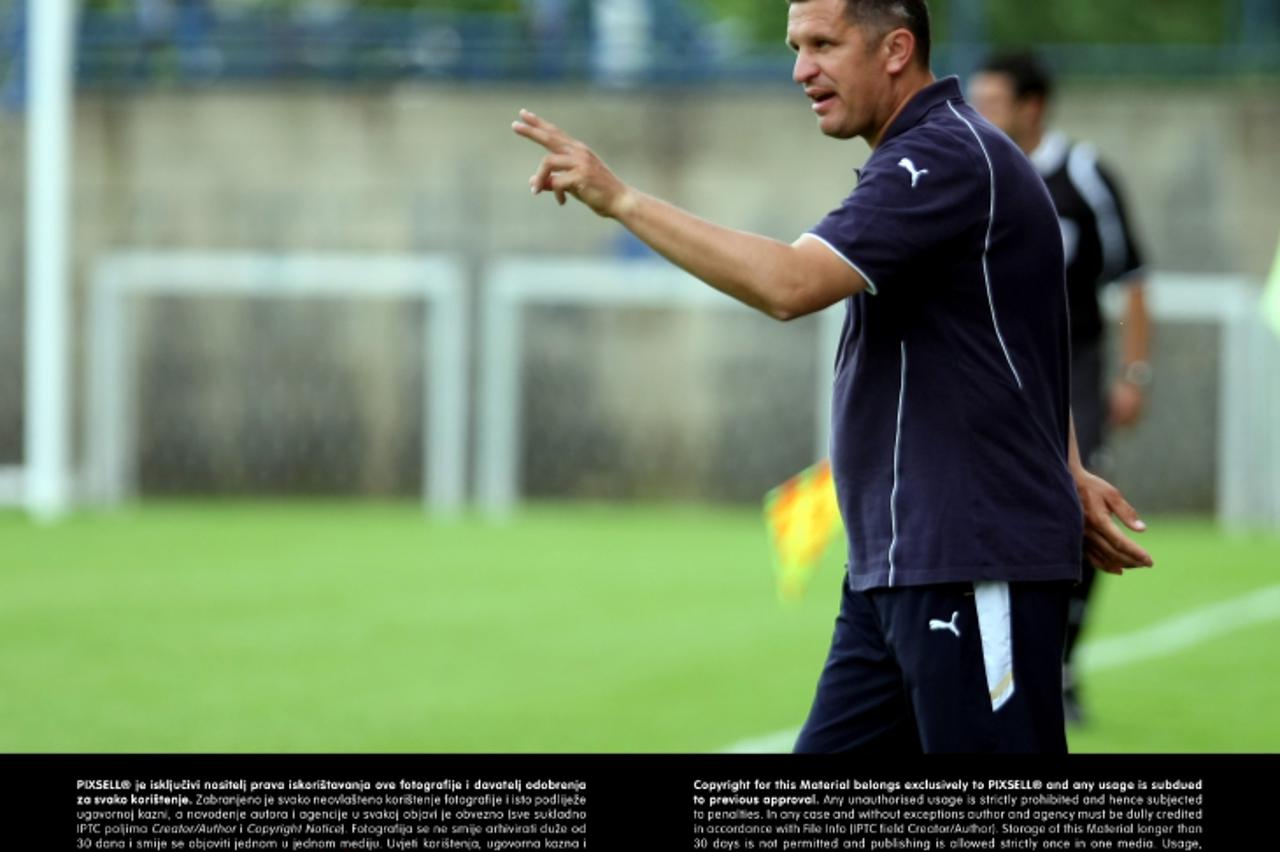 '08.06.2012., pomocni stadion na Maksimiru, Zagreb - Memorijalni turnir Mladen Ramljak, skupina A, utakmica kadeta GNK Dinamo - Dinamo Moskva. Trener Igor Cvitanovic.  Photo: Goran Jakus/PIXSELL'