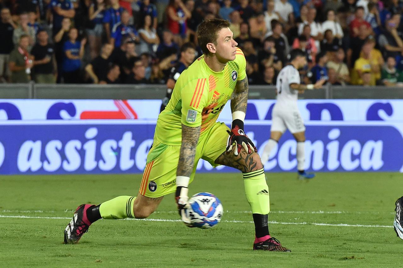 Adrian Semper (Pisa) during AC Pisa vs Spezia Calcio, Italian soccer Serie B match in Pisa, Italy, August 17 2024