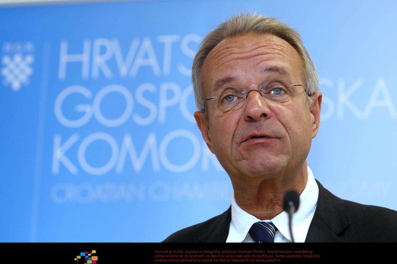 '18.09.2012., Zagreb - Konferencija Hrvatske gospodarske komore Perspektiva EU fondova - novi izazovi i prilike. Paul Vandoren sef Delegacije EU u RH.  Photo: Goran Stanzl/PIXSELL'