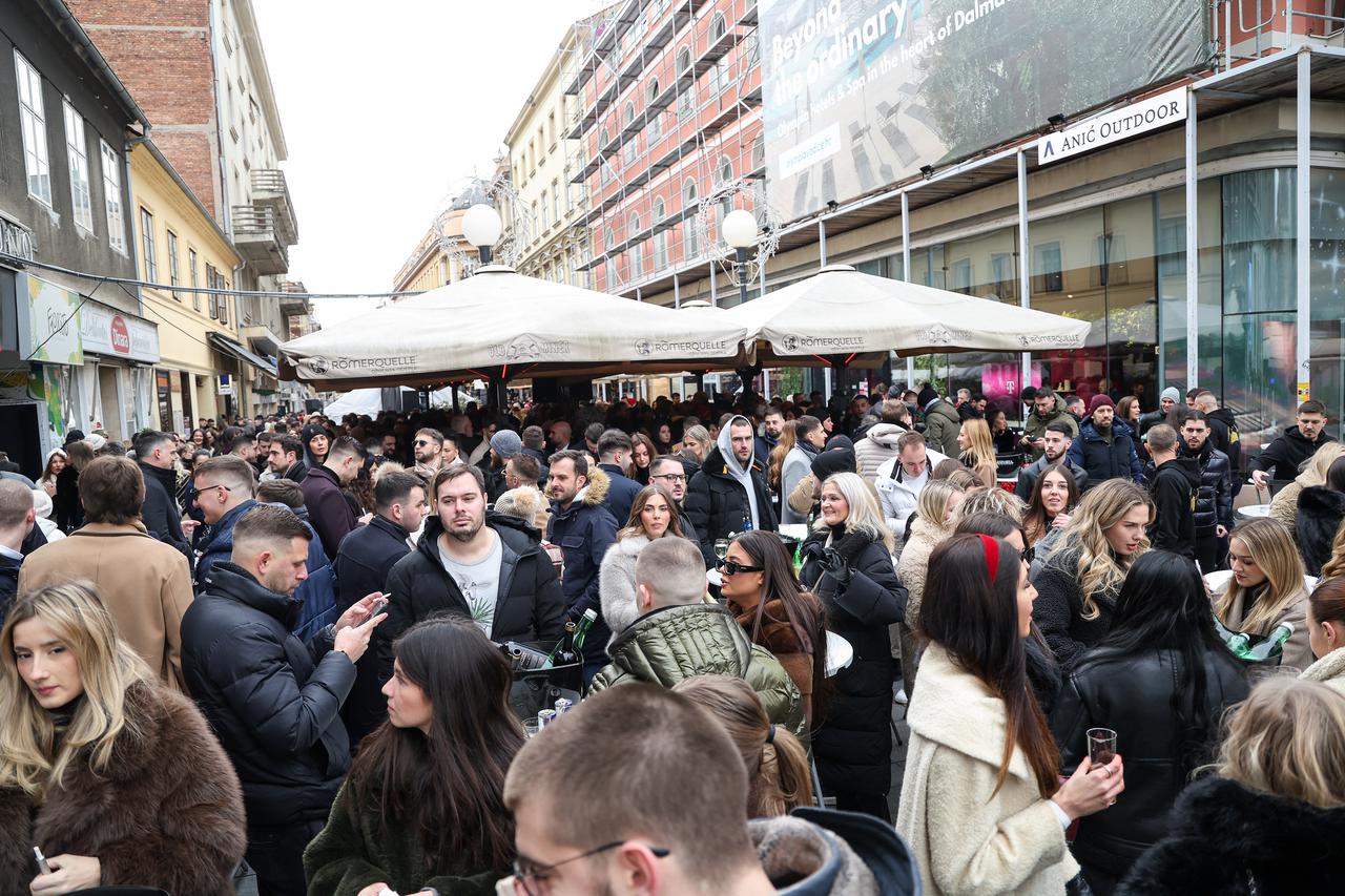 Zagreb: Mnogi su Badnjak proveli u centru grada