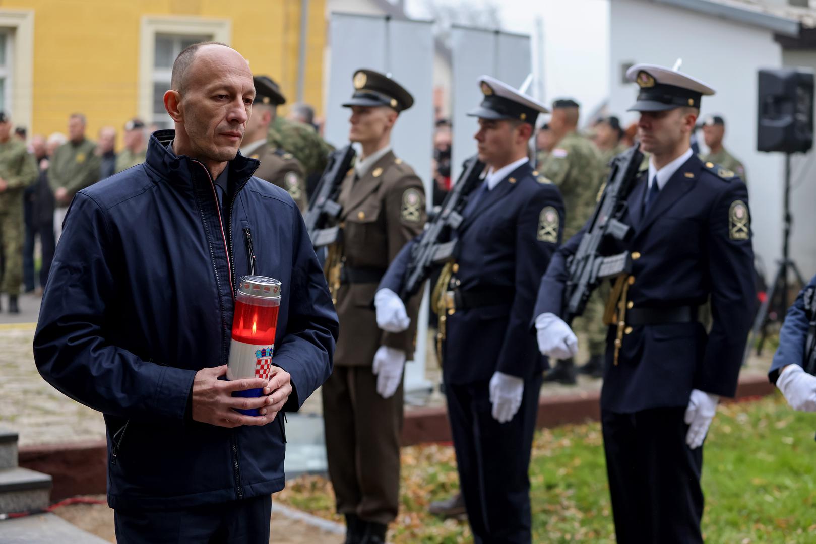 08.11.2024., Gospic - Predsjednik Republike i vrhovni zapovjednik Oruzanih snaga Republike Hrvatske Zoran Milanovic sudjelovao je na obiljezavanju 32. obljetnice ustrojavanja 9. gardijske brigade „Vukovi“ i Dana Motorizirane bojne „Vukovi“ Gardijske mehanizirane brigade Photo: Sime Zelic/PIXSELL