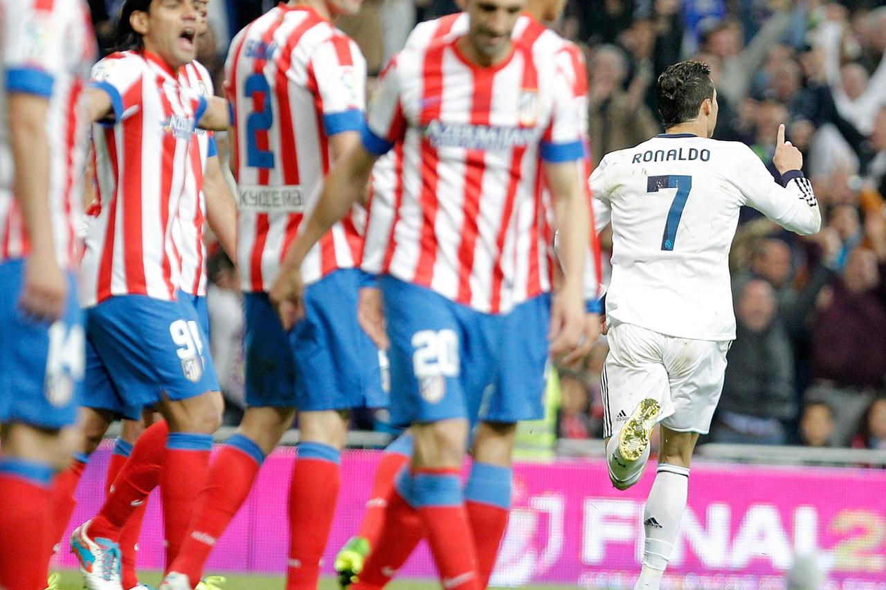 Real Madrid's Cristiano Ronaldo celebrates during King's Cup final match. May 17, 2013. Foto