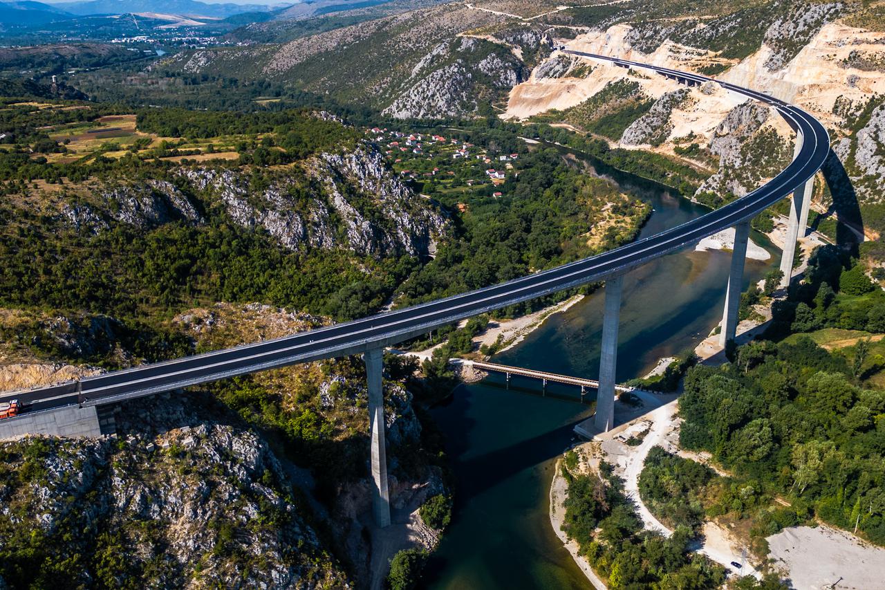 Sarajevo: Sastanak Andreja Plenkovića s predsjedateljicom Vijeća ministara Bosne i Hercegovine Borjanom Krišto