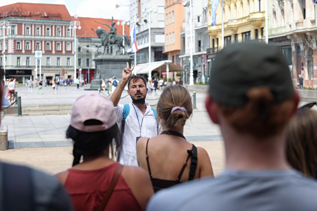 Reportaža o turističkoj sezoni u Zagrebu