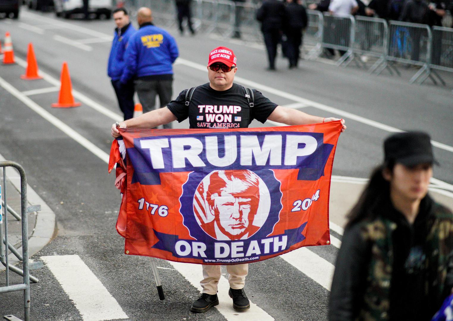 A supporter of former President Donald Trump demonstrate outside Manhattan Criminal Courthouse, after Former U.S. President Donald Trump's indictment by a Manhattan grand jury following a probe into hush money paid to porn star Stormy Daniels, in New York City, U.S., April 4, 2023. REUTERS/Eduardo Munoz Photo: EDUARDO MUNOZ/REUTERS