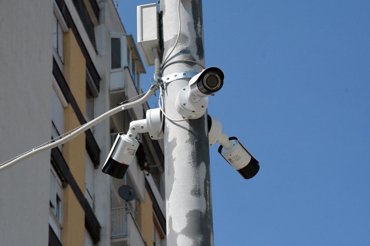 Slavonski Brod: U gradu postavljene prve nadzorne kamere