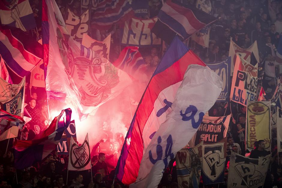 Stadion Poljud popunjen navijačima na utakmici Hajduk - Dinamo