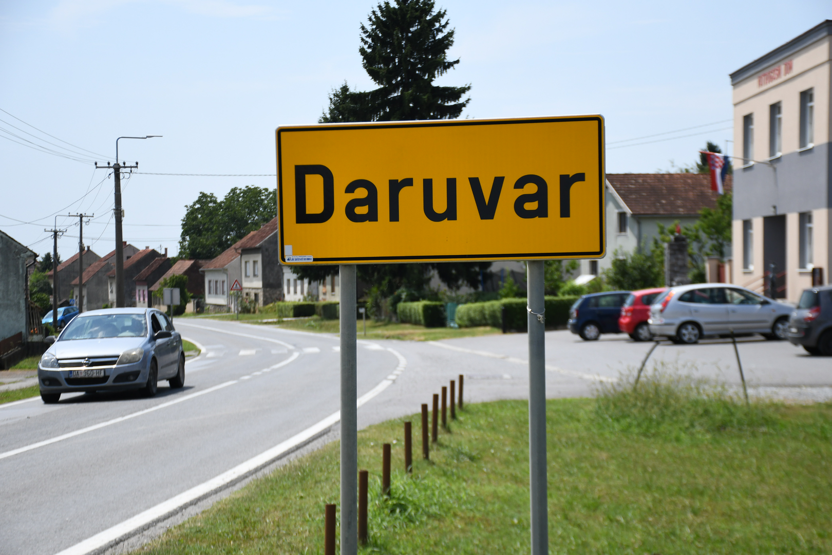 22.07.2024., Daruvar - U Domu za starije i nemocne osobe u Mazuranicevoj ulici muskarac je poceo pucati po ljudima te je petero osoba smrtno stradalo dok se ostalima pruza lijecnicka pomoc.  Photo: Damir Spehar/PIXSELL