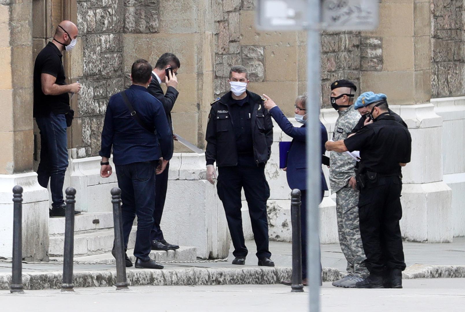 16.05.2020., Sarajevo, Bosna i Hercegovina - Dolazak vjernika u katedralu Srca Isusa na misu za Bleiburg. Misa je pocela u 12:15. Photo: Armin Durgut/PIXSELL