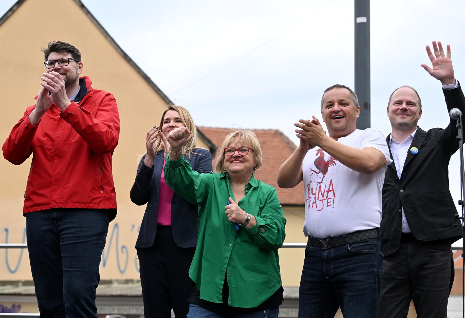 23.03.2024., Zagreb - Koalicija Rijeke pravde i stranka Možemo! mjesec dana uoci izbora, odrzali su prosvjedne skupove pod nazivom 'Dosta je!', istodobno u pet gradova s kojih su opet porucili da je 'dosta tiranije, lazi i korupcije, dosta je HDZ-a' te najavljuju da ce oni Hrvatskoj vratiti nadu i buducnost.  Photo: Marko Lukunic/PIXSELL