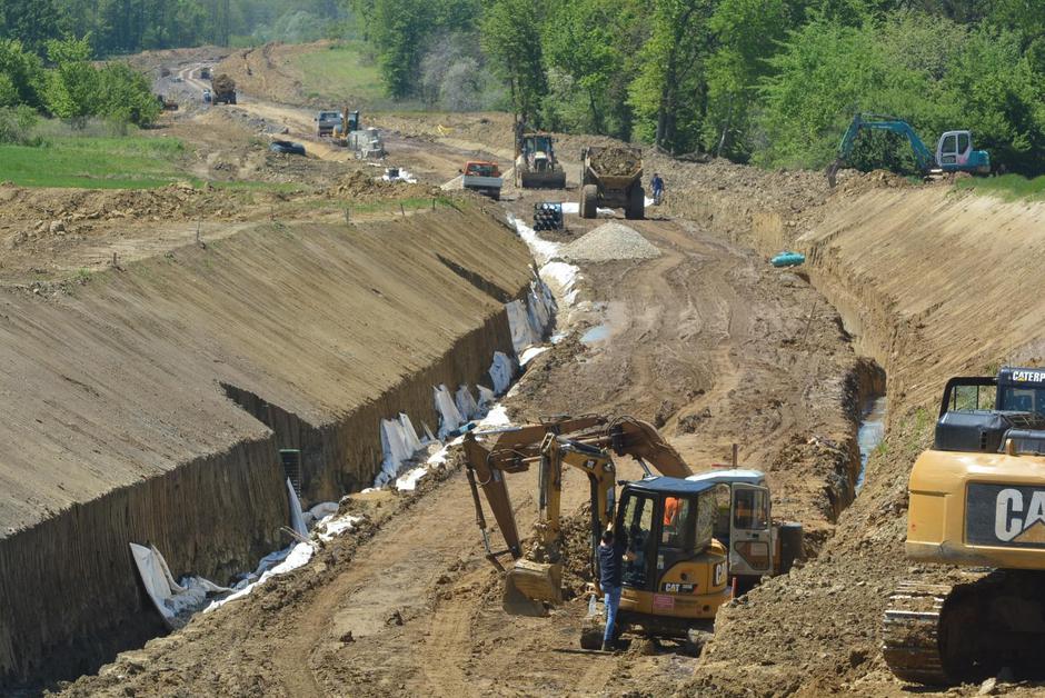 Radovi na željezničkoj pruzi