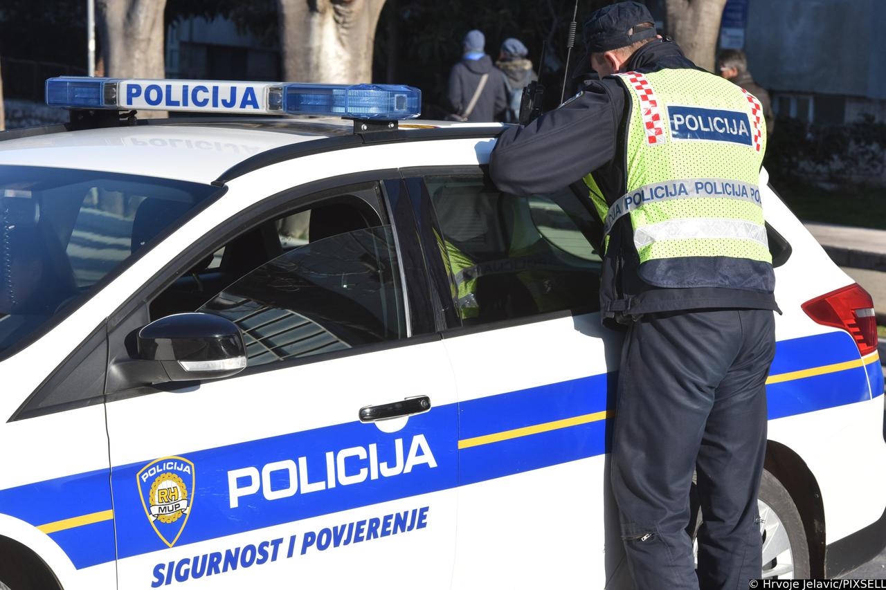 Šibenik: Policijska akcija suzbijanja prekršaja vozača prema pješacima