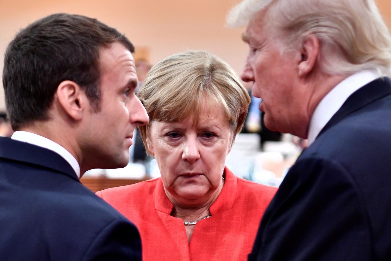 Trump Macron Merkel