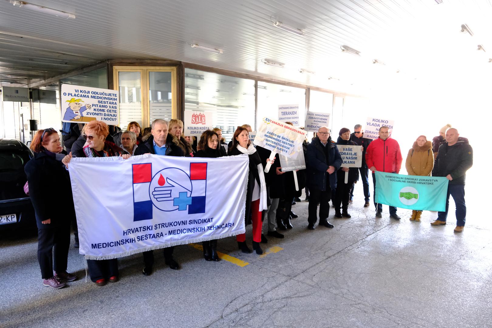 03.02.2023., Zagreb - Medicinske sestre i tehnicari odrzali su prosvjed ispred Ministarstva zdravstva. Photo: Slaven Branislav Babic/PIXSELL