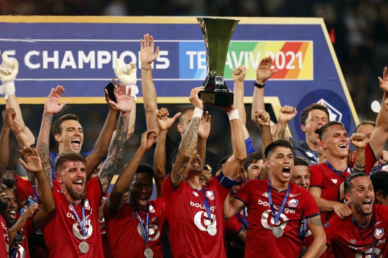 Trophee des Champions - Lille v Paris St Germain