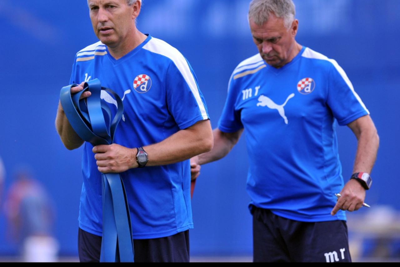 \'11.07.2011., maksimirski stadion, Zagreb - Nogometasi GNK Dinamo odrzali su prvi trening na novoj travi i preuredjenom stadionu uoci utakmice Dinamo - Neftchi Baku. Zvonko Komes, Miljenko Rak.  Phot