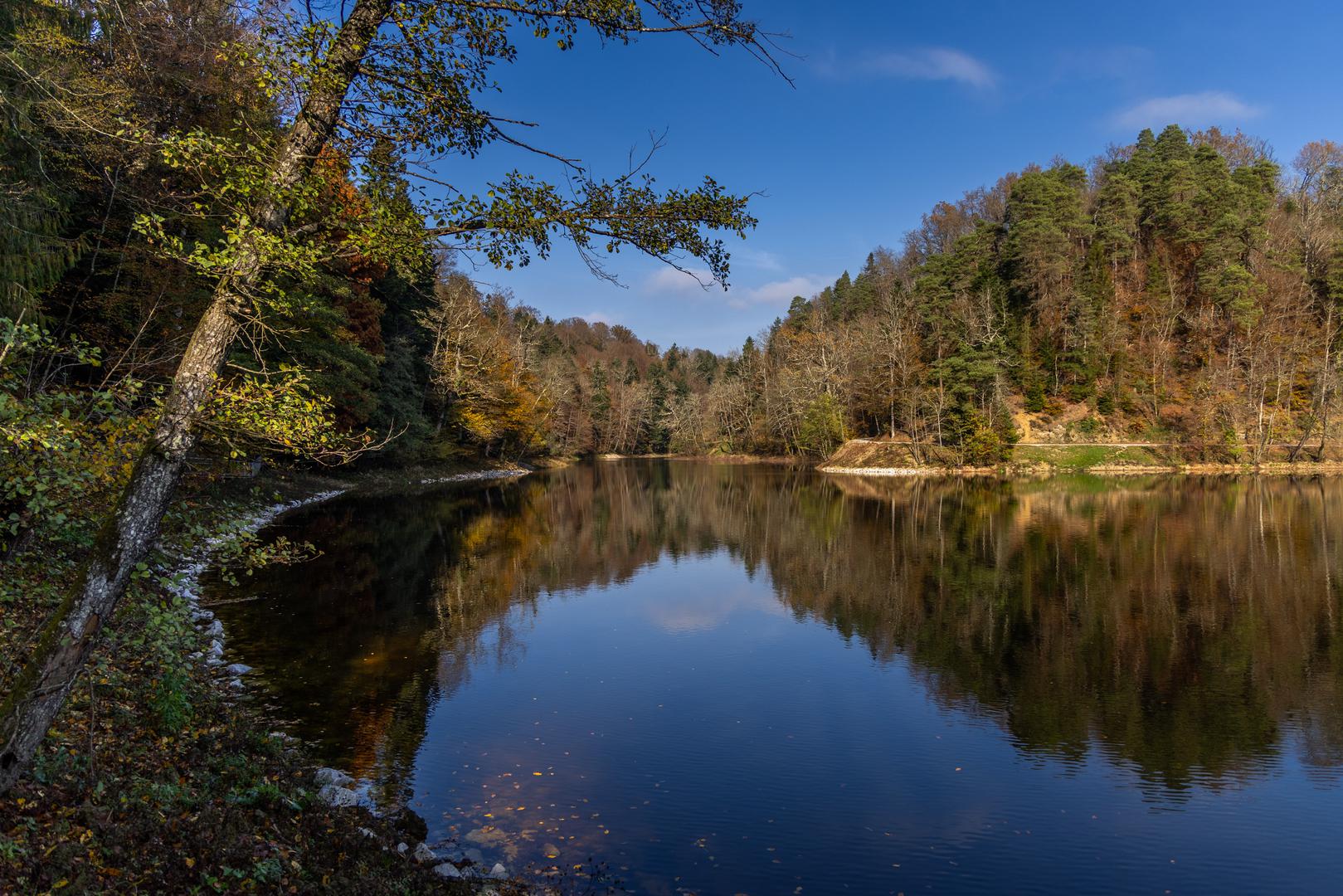 Obnovljeno jezero sada iznova reflektira čarobni dvorac Trakošćan, jedan od najatraktivnijih dvoraca u Hrvatskoj.