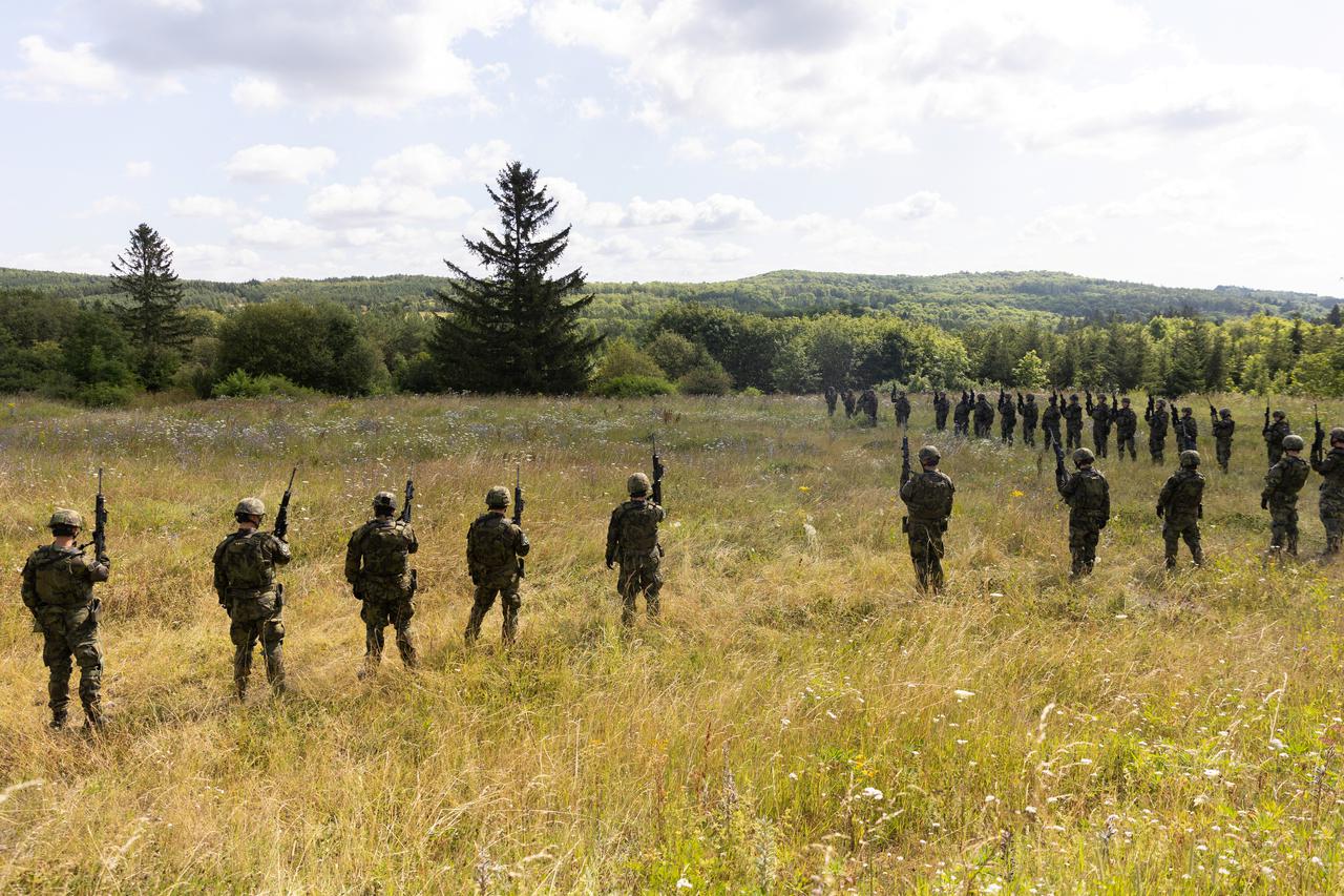 Voluntary military training for students, near Alberice village