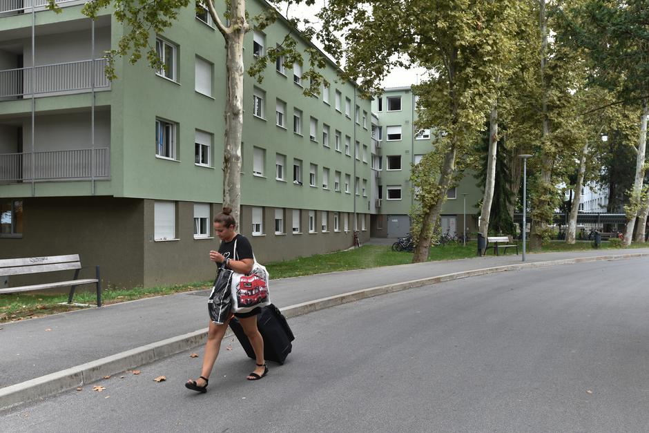 Studentski dom Stjepan Radić na Savi