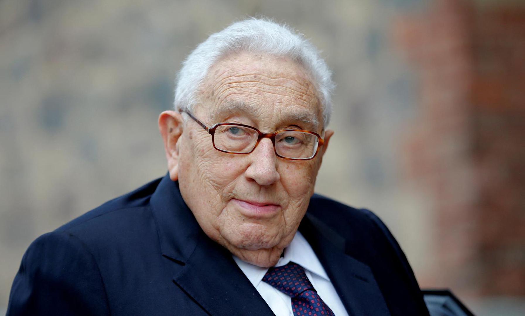 FILE PHOTO: Former U.S. Secretary of State Henry Kissinger arrives for a memorial service for late Social Democratic senior politician Egon Bahr at St. Mary's Church in Berlin, Germany, September 17, 2015. REUTERS/Fabrizio Bensch/File Photo Photo: Fabrizio Bensch/REUTERS