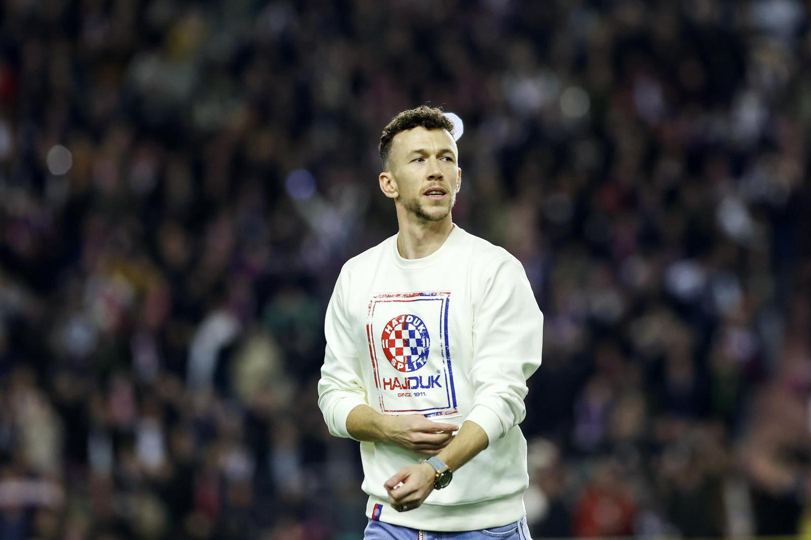 Ivan Perišić se rastaje od Hajduka. Na Poljudu je u utorak prijepodne održan sastanak s Vatrenim, a sportski direktor kluba Nikola Kalinić priopćio je ovu odluku javnosti. 