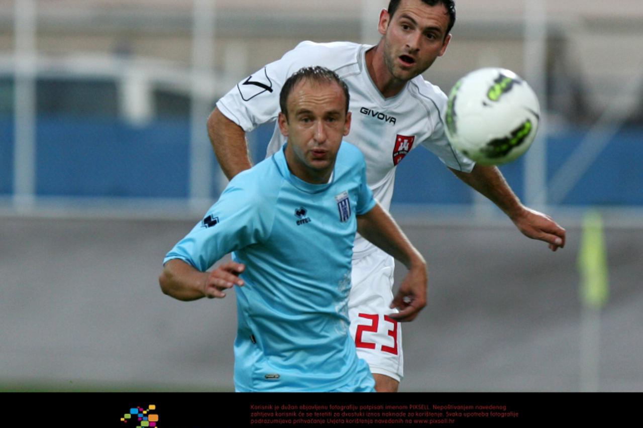 '29.07.2011., stadion u Kranjcevicevoj, Zagreb - Nogometna utakmica 2. kola prve HNL izmedju NK Zagreb i NK Karlovac. Zeljko Kovacevic i  Vedran Celiscak Photo: Robert Anic/PIXSELL'