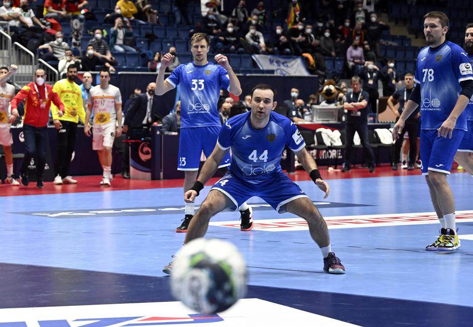 EHF 2022 Men's European Handball Championship - Main Round - Russia v Spain