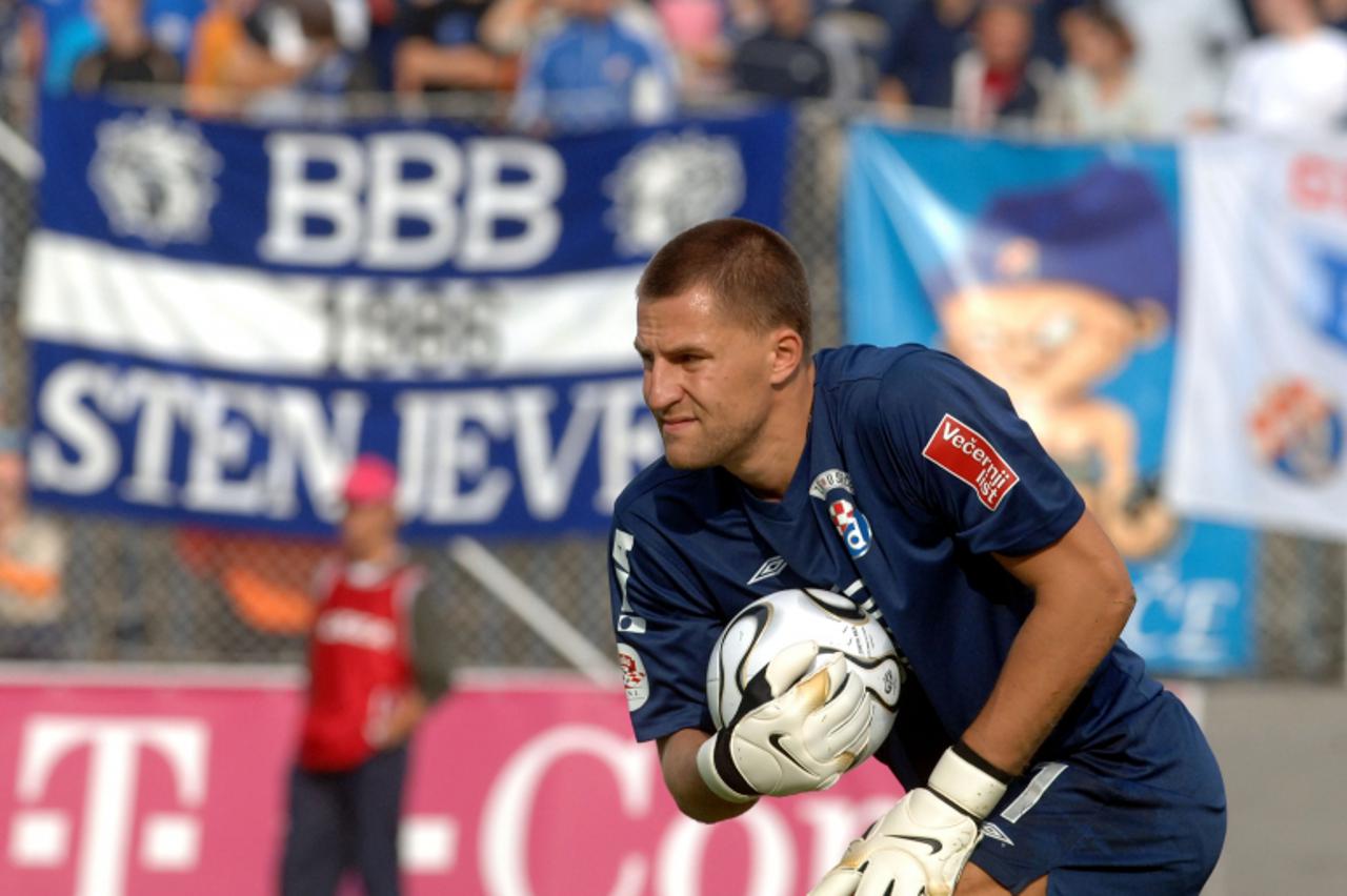 'sport...zagreb...17.09.2006. kranjceviceva, prvenstvo, zagreb - dinamo 0-3, ivan turina,  foto: goran stanzl'