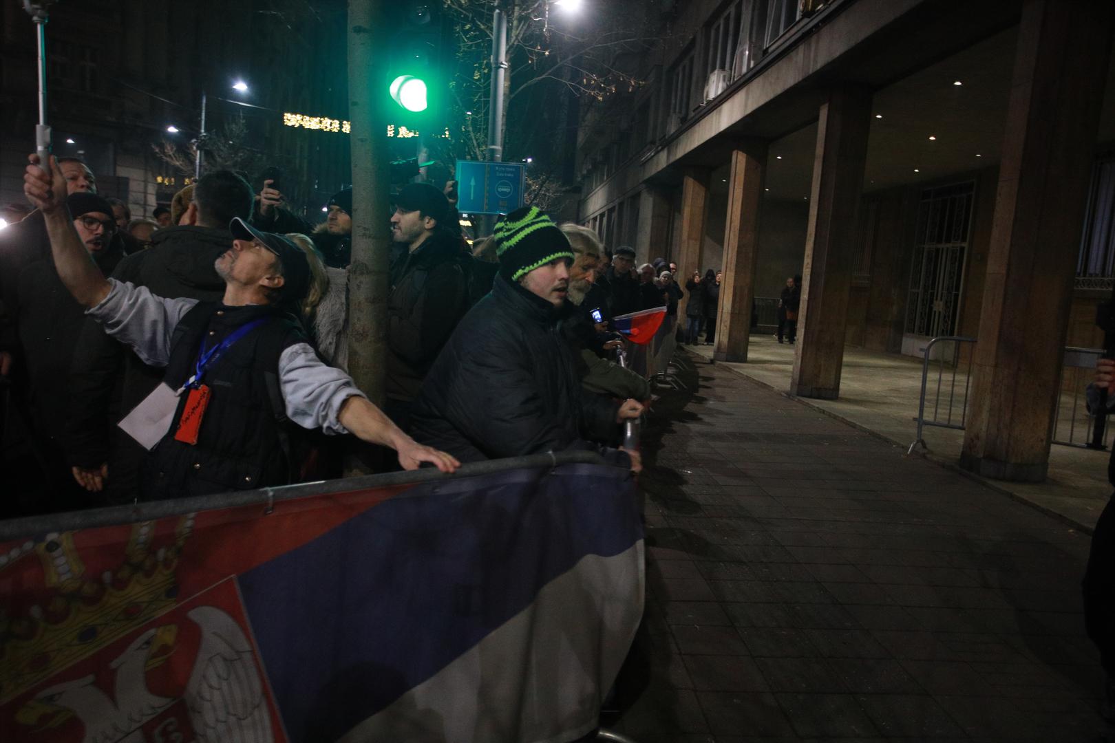 18, December, 2023, Belgrade - In front of the headquarters of the Republic Election Commission in Kralja Milan Street, a protest organized by the coalition "Serbia against violence" is underway due to the "stealing of the citizens' electoral will". Photo: Milos Tesic/ATAImages

18, decembar, 2023, Beograd - Ispred sedista Republicke izborne komisije u Ulici kralja Milana u toku je protest koji je organizovala koalicija "Srbija protiv nasilja" zbog "kradje izborne volje gradjana". Photo: Milos Tesic/ATAImages Photo: Milos Tesic/ATAImages/PIXSELL