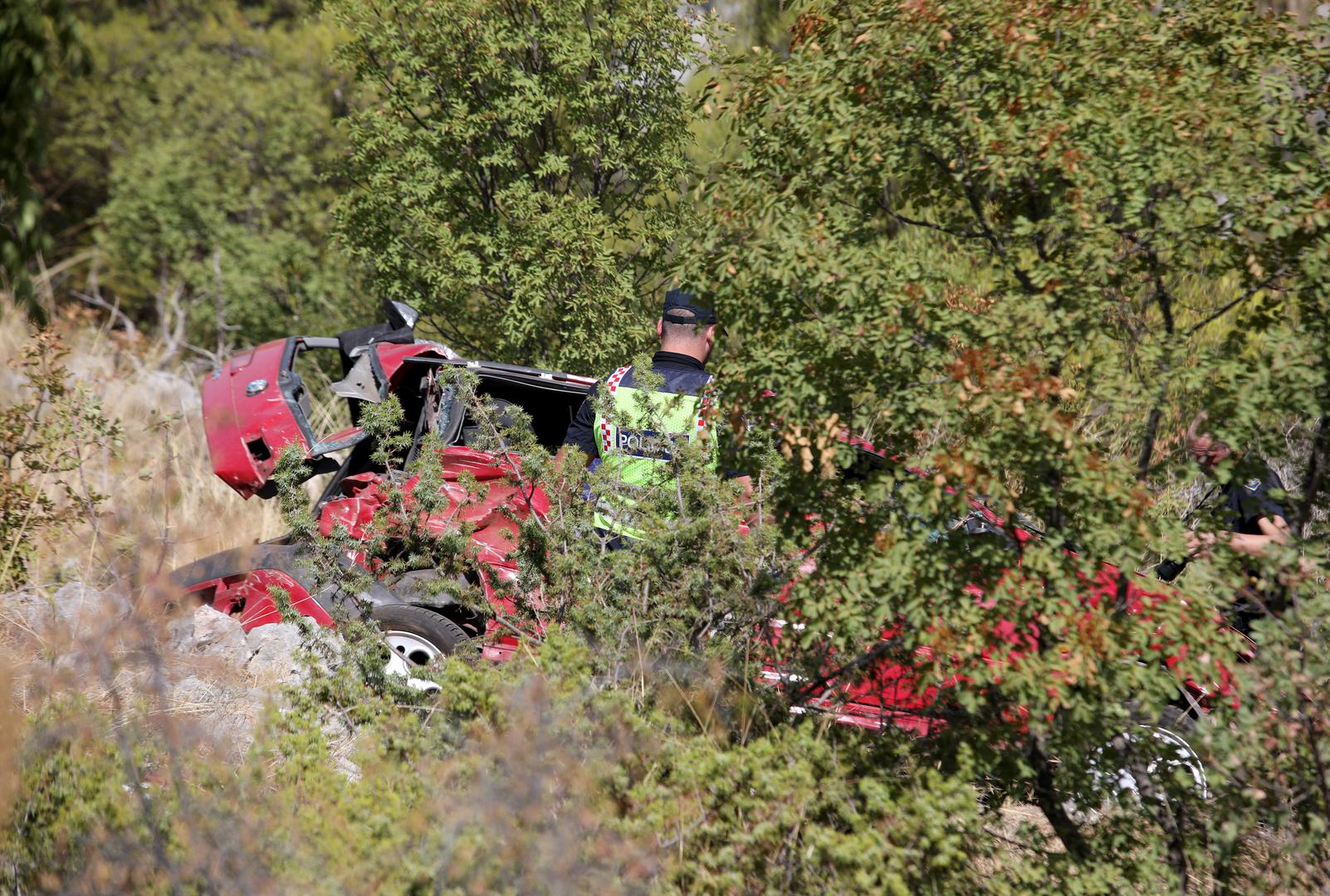 16.08.2024., Bilice - U prometnoj nesreci na drzavnoj cesti D-33 izmedju Bilica i Tromilje sudjelovalo je jedno vozilo te je poginula jedna osoba. Photo: Dusko Jaramaz/PIXSELL