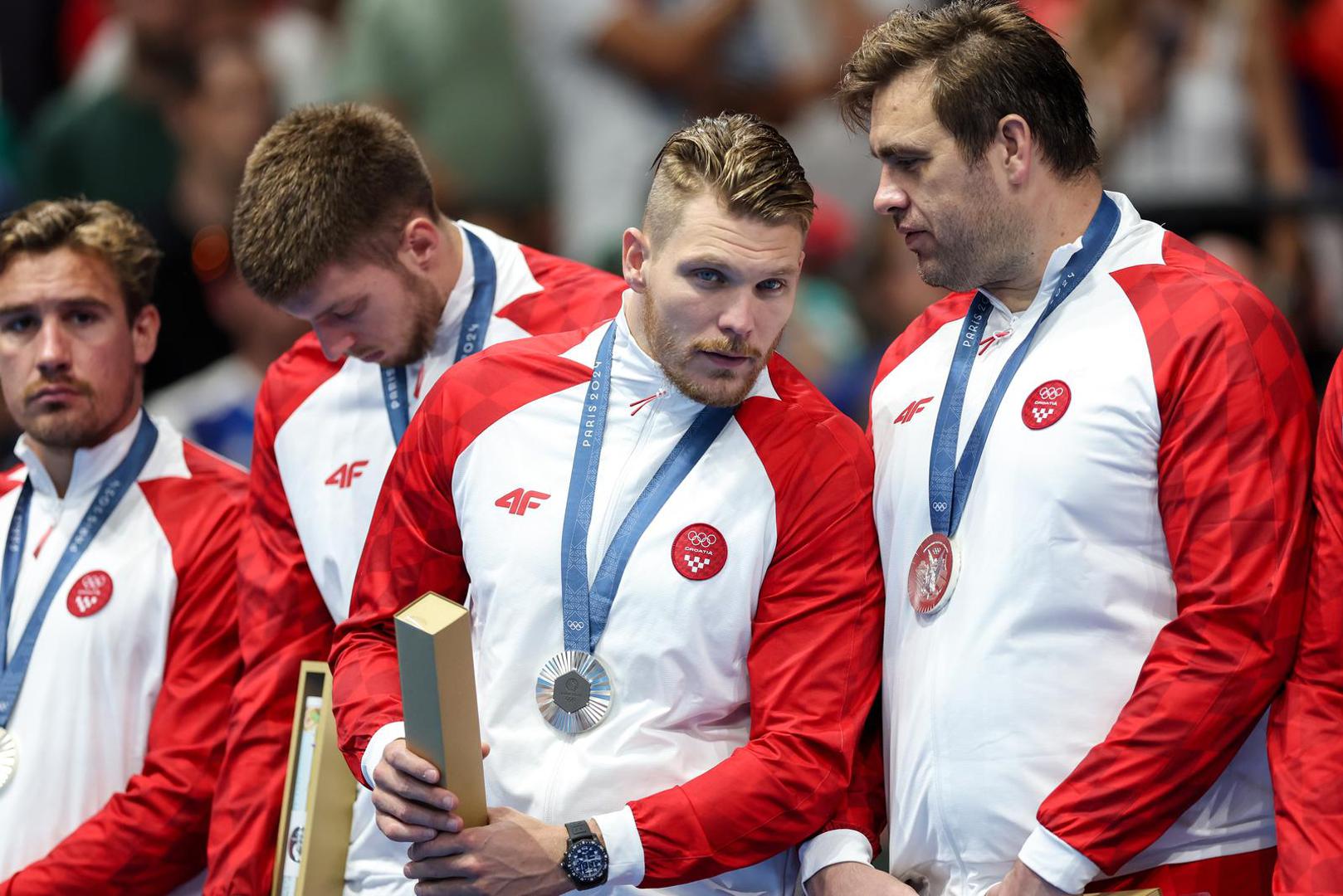 Medalje je barakudama podijelila Kolinda Grabar Kitarović, bivša predsjednica Republike Hrvatske i trenutna predstavnica Hrvatske u Međunarodnom olimpijskom odboru.