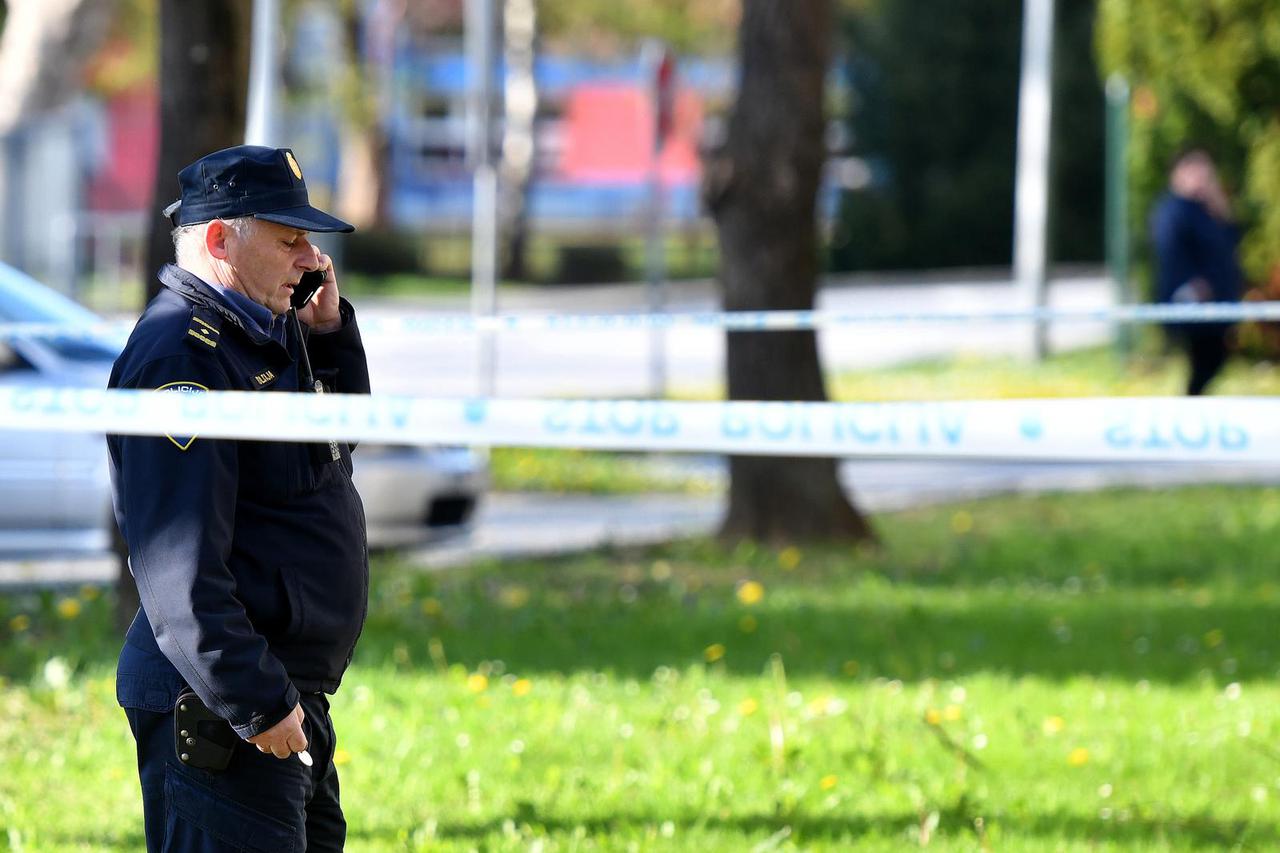 Policijski očevid u Ivancu gdje je pronađeno žensko i muško tijelo