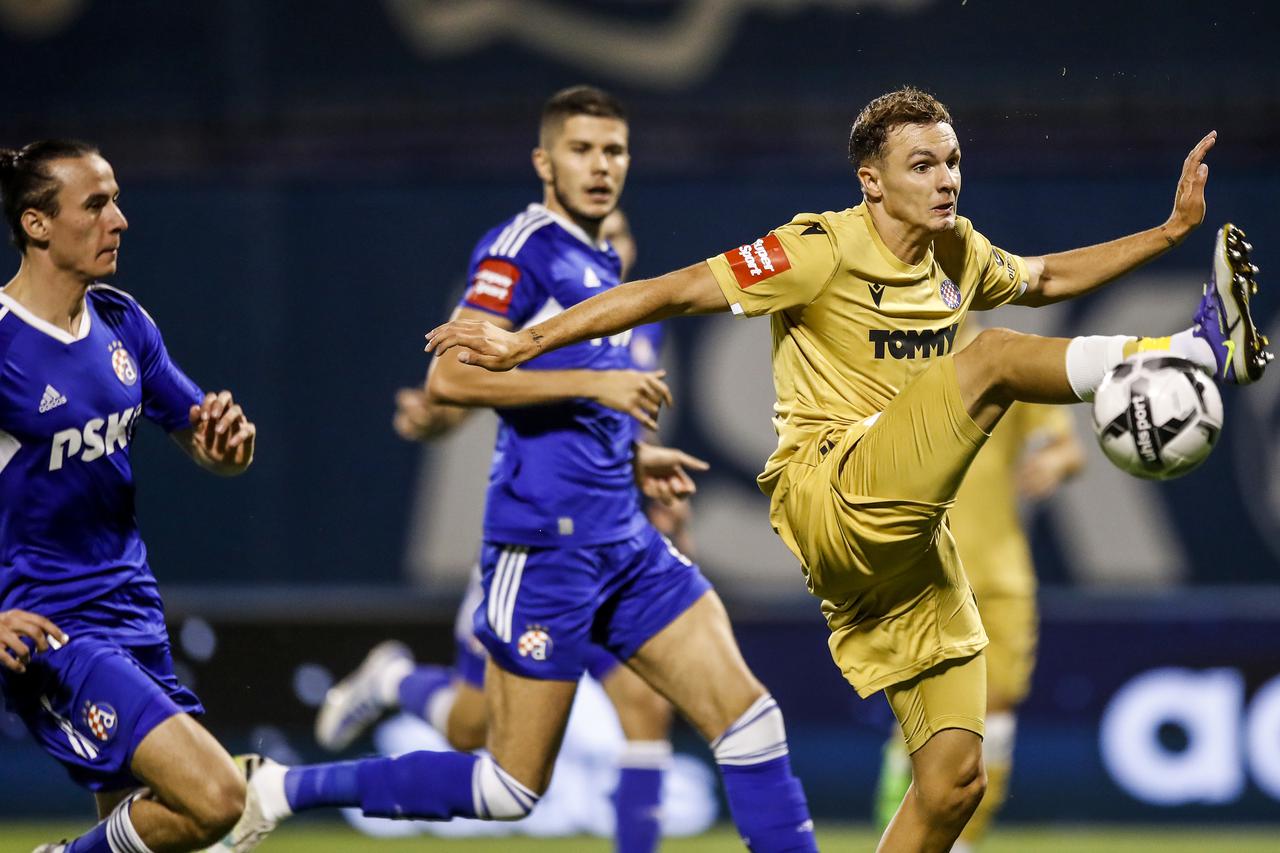 Zagreb: Derbi Dinama i Hajduka na stadionu u Maksimiru