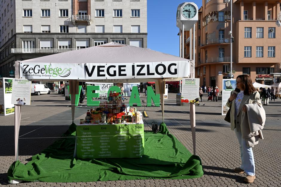 Zagreb: Na Trgu bana Josipa Jelačića održava se 14. ZeGeVege Festival