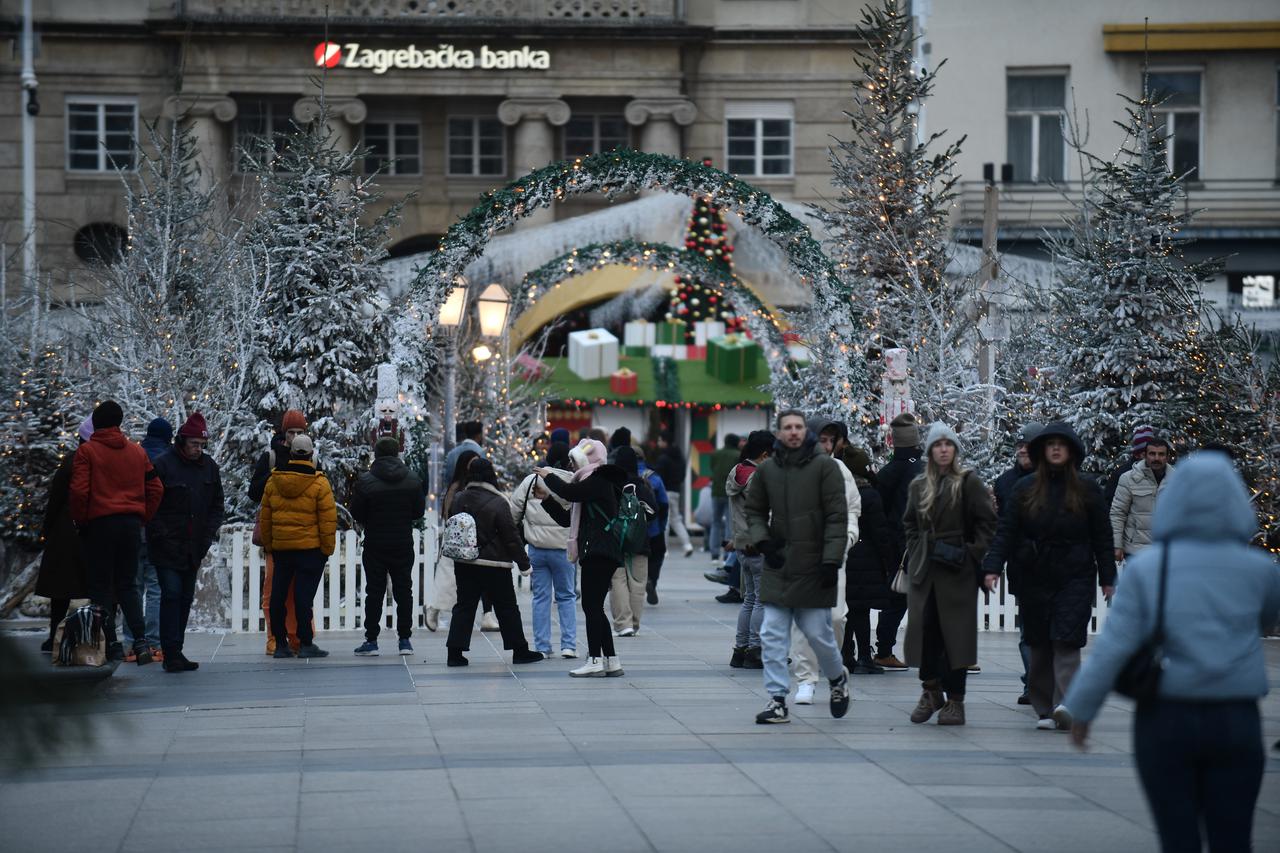 Zagreb: Božićno poslijepodne u centru grada