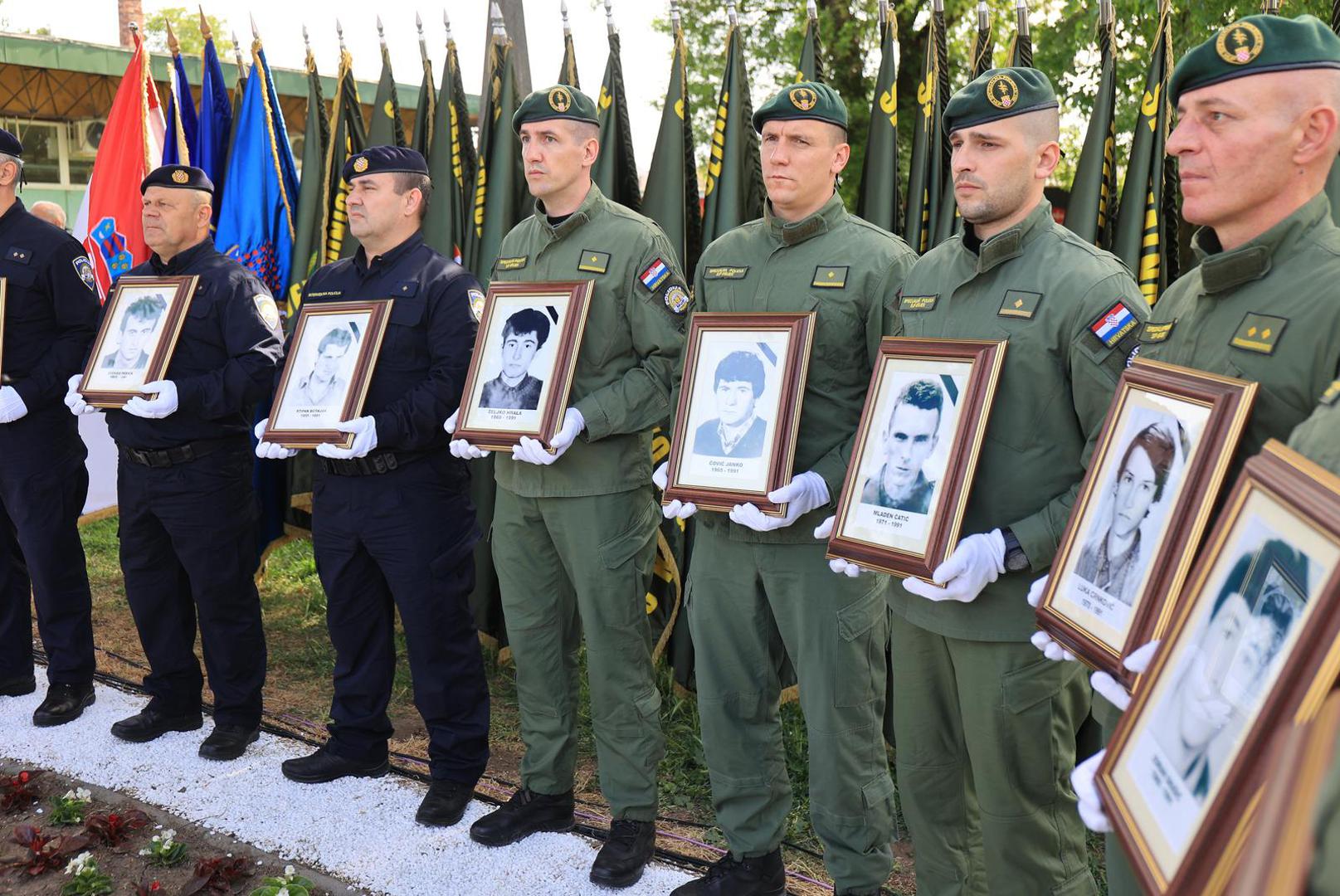 02.05.2022., Borovo - Obiljezavanje 31. obljetnice stradavanja dvanaestorice hrvatskih redarstvenika - Memorijal 12 redarstvenika.
  Photo: Davor Javorovic/PIXSELL