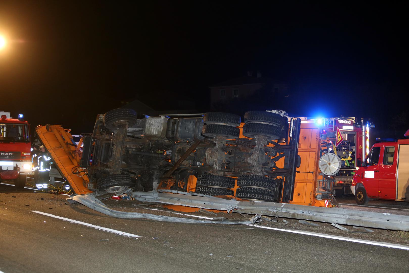 Što je uzrokovalo nesreću bit će poznato nakon policijskog očevida. 