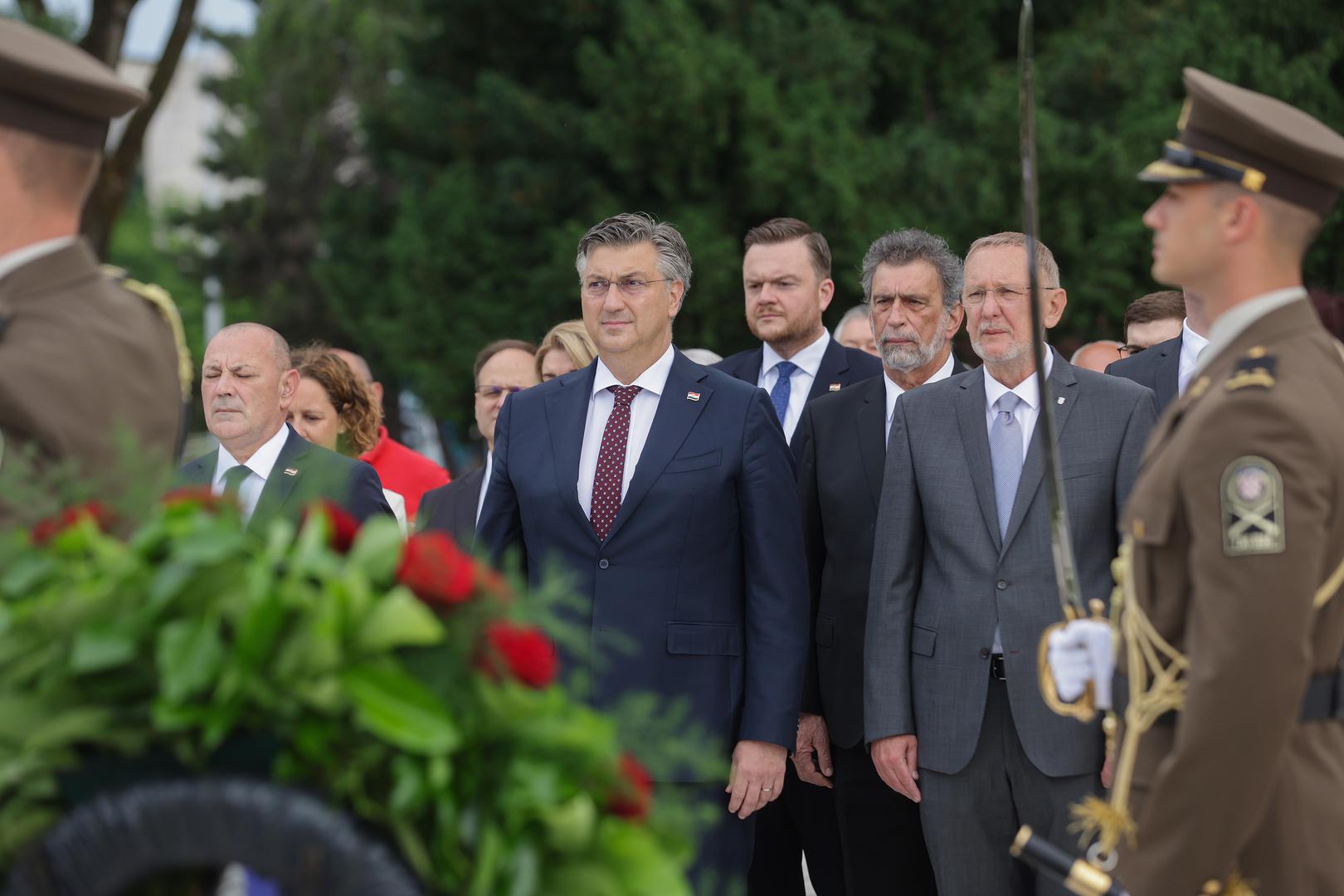 30.05.2023., Zagreb - Povodom obiljezavanja Dana drzavnosti Hrvatske, predsjednik Hrvatskog sabora Gordan Jandrokovic i premijer Andrej Plenkovic polozili su vijence i svijece na spomenik domovini. Photo: Luka Stanzl/PIXSELL