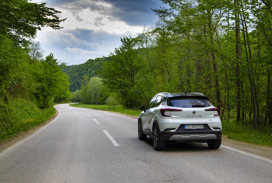 Renault Captur E-TECH